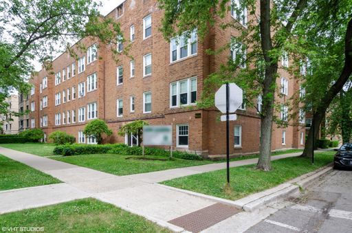 1904 West Morse Avenue 1, Chicago, 60626