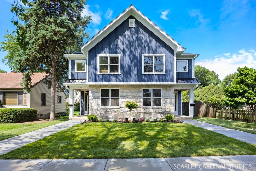 715 North Brainard Street, Naperville