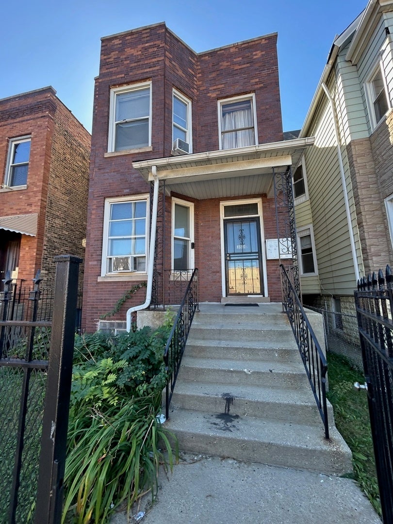3530 North Elston Avenue 1, Chicago, 60618