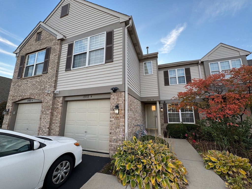 1978 Gary Court B, Schaumburg