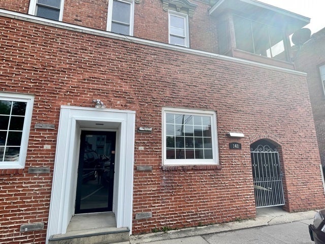 148 North Sycamore Street B2, Hinckley