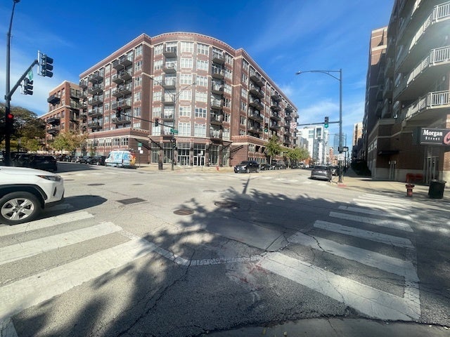 1000 West Adams Street 718, Chicago, 60607