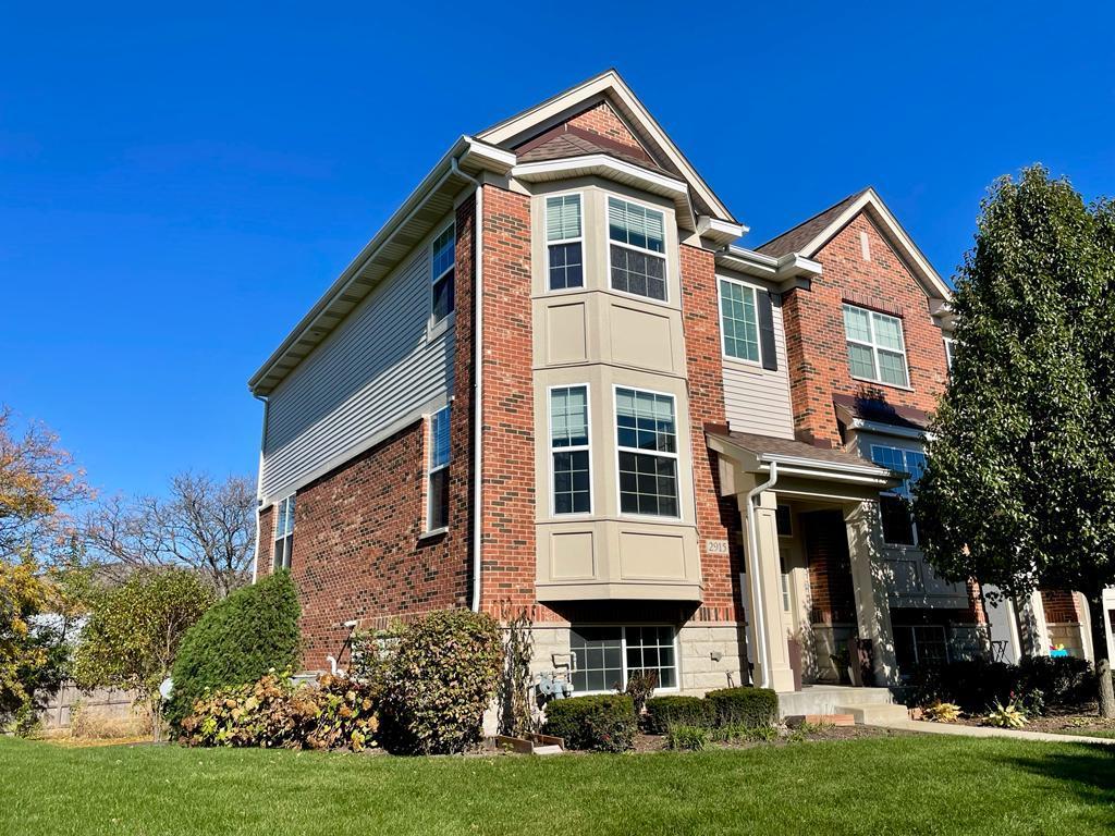 2915 Henley Lane, Naperville