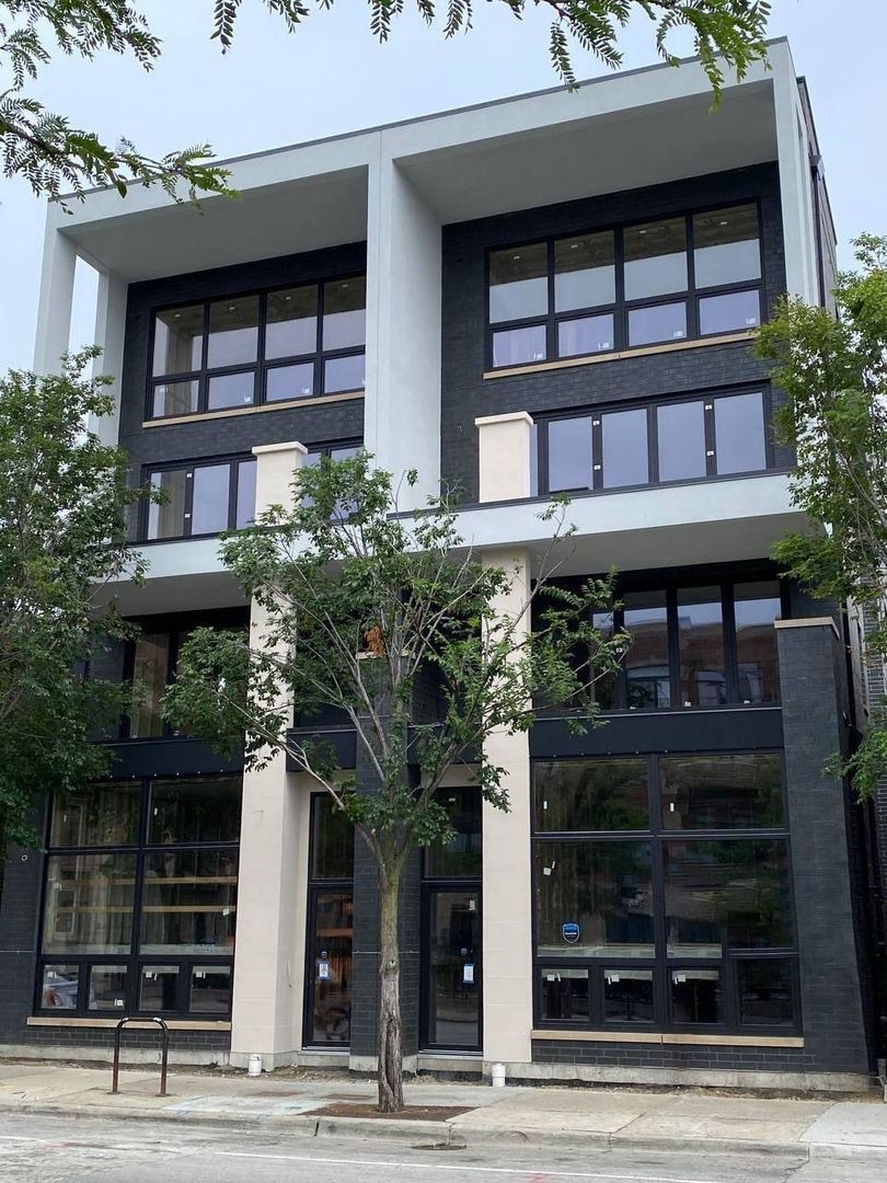 4647 North Clark Street 2, Chicago, 60640