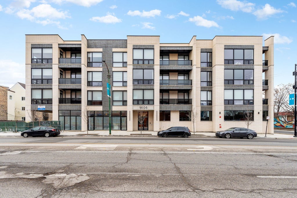 1606 South Ashland Avenue 401, Chicago, 60608