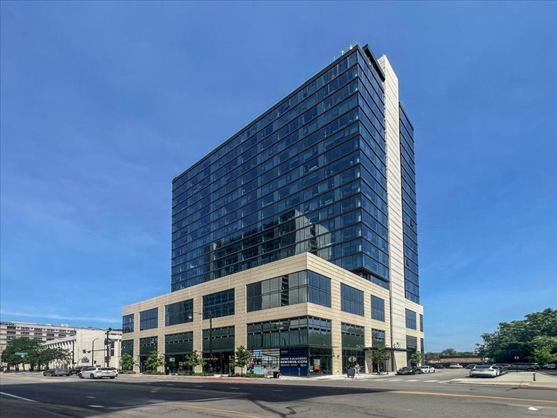 808 North Cleveland Avenue 2101, Chicago, 60610