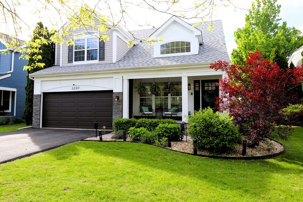 2207 Periwinkle Lane, Naperville