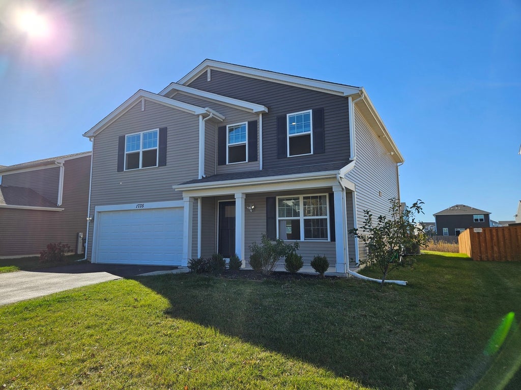 1735 Bayberry Lane, Pingree Grove