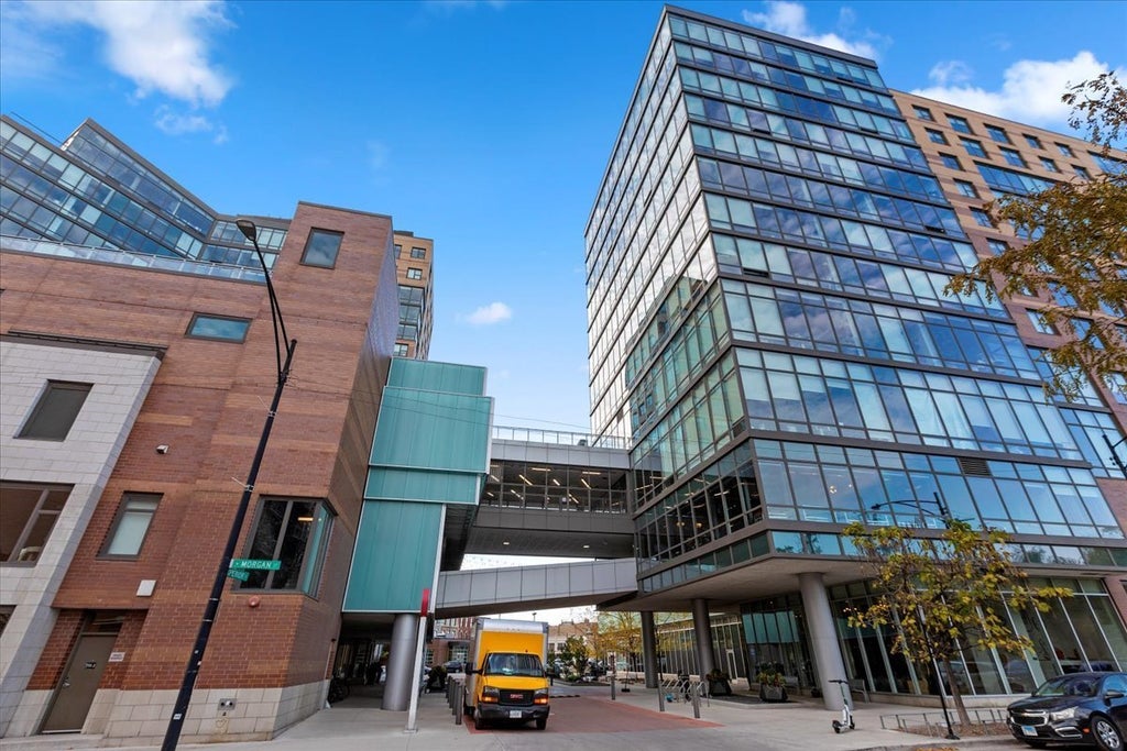 728 North Morgan Street 709, Chicago, 60642