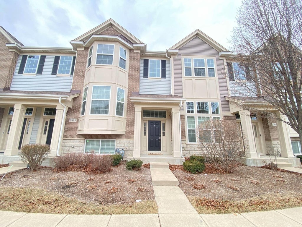 2891 Henley Lane 2891, Naperville
