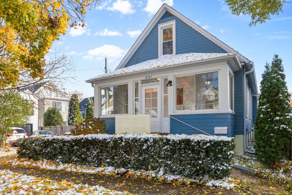 331 Granby Road, Lake Forest, 60045