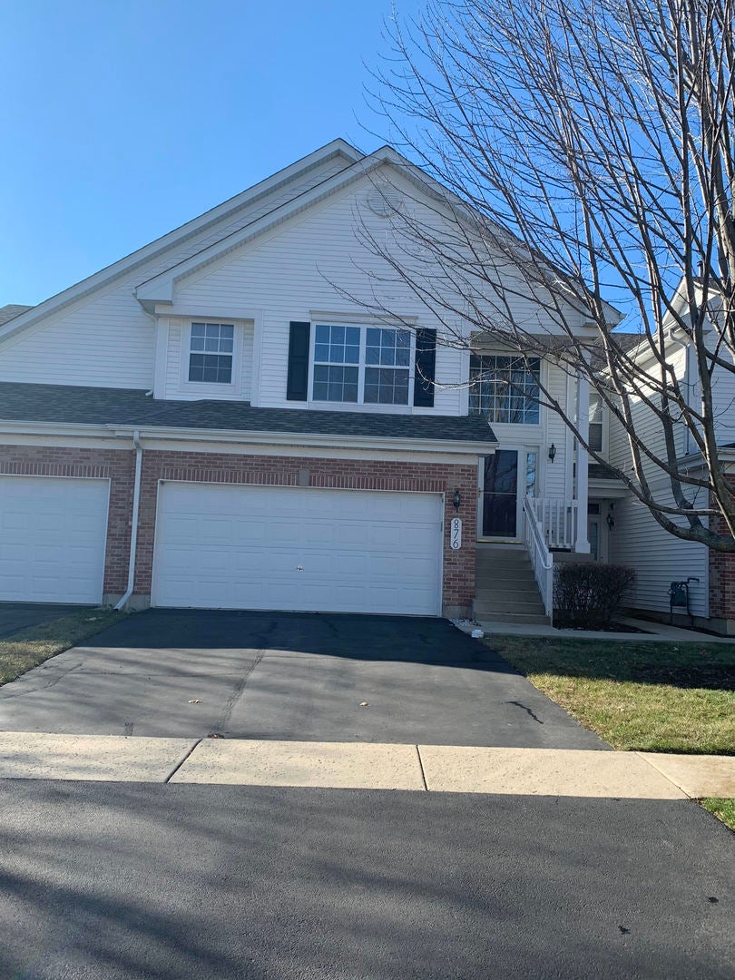 876 Stuarts Drive, St. Charles