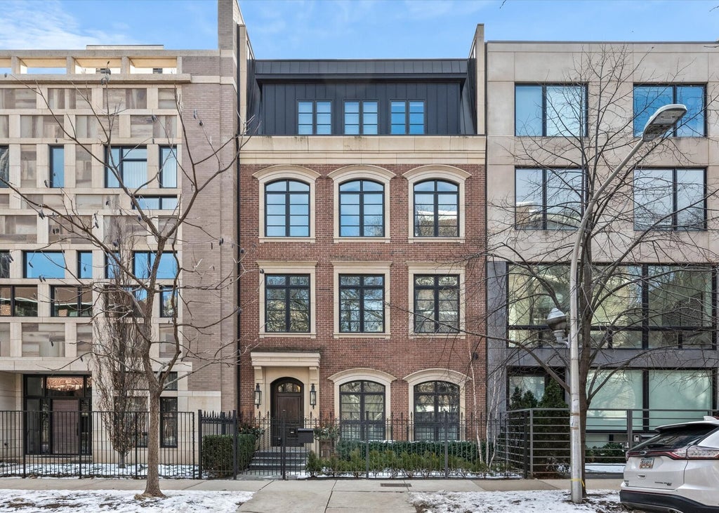 441 West Deming Place, Chicago, 60614