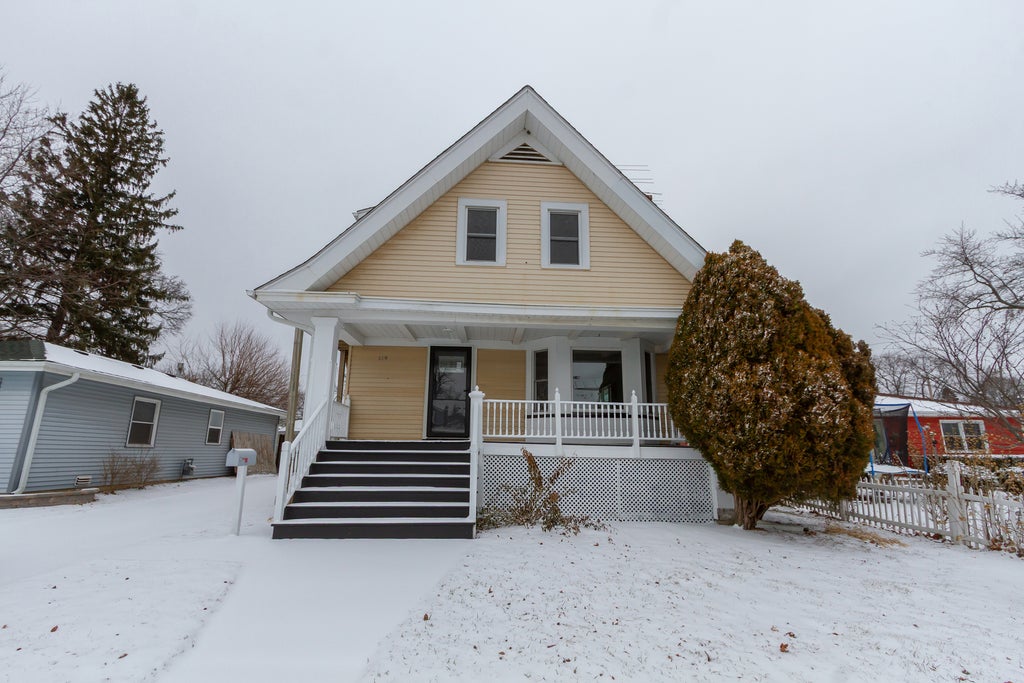 129 West Stimmel Street 1, West Chicago