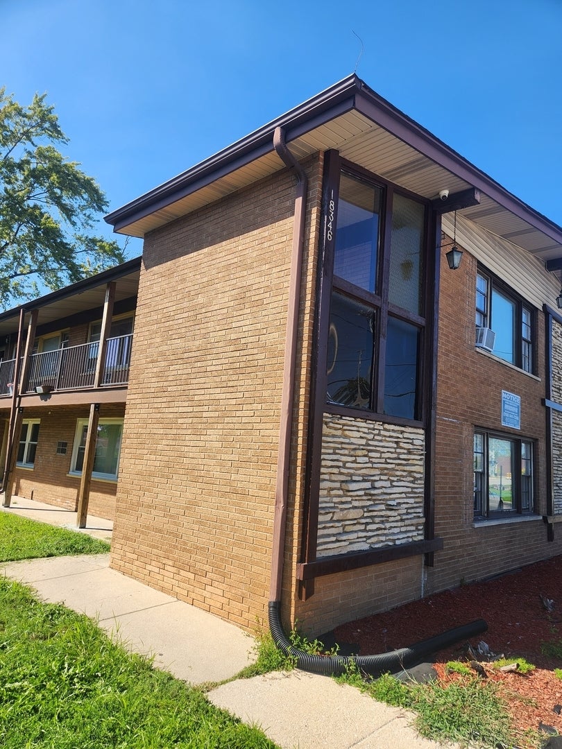 18348 Torrence Avenue 1c, Lansing