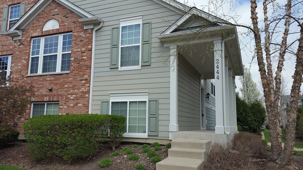 2444 Emily Lane 2444, Elgin