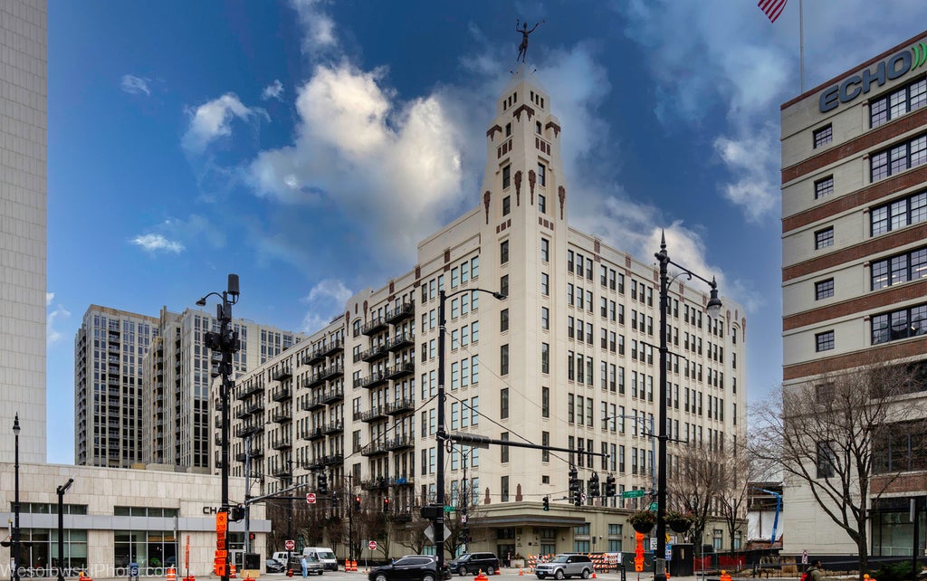 758 North Larrabee Street 709, Chicago, 60654