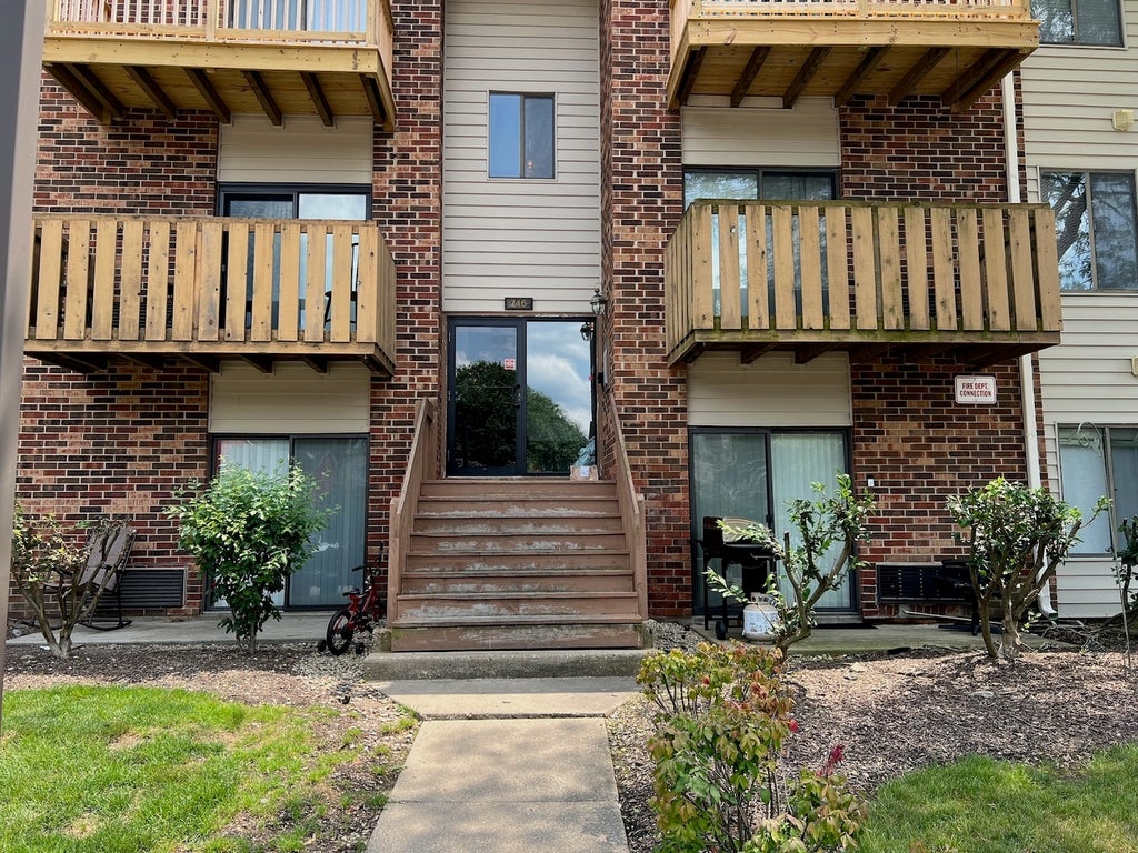 746 Prescott Drive 306, Roselle