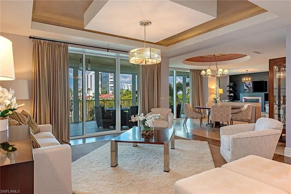 4501 Gulf Shore Blvd N 404, Naples