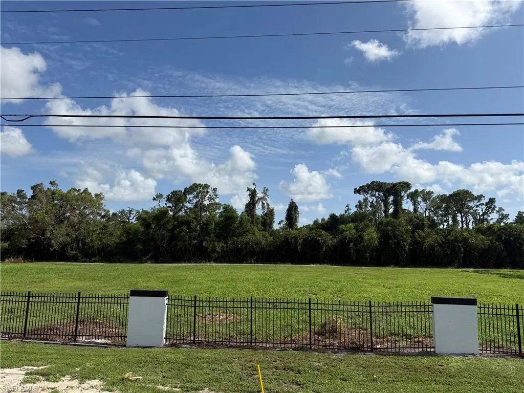 13504 Brynwood Ln, Fort Myers