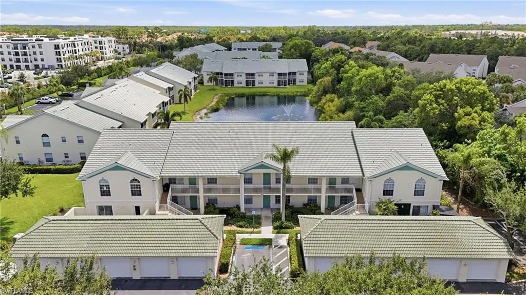 4910 Cougar Ct N 101, Naples
