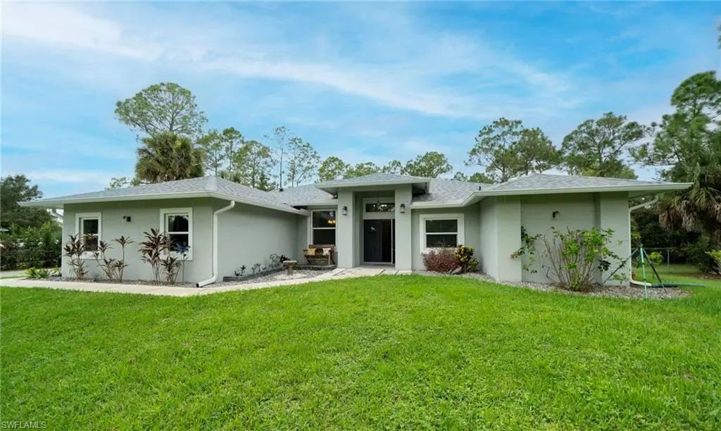 311 14th St Se, Naples