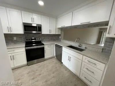 1200 Commonwealth Cir 103, Naples