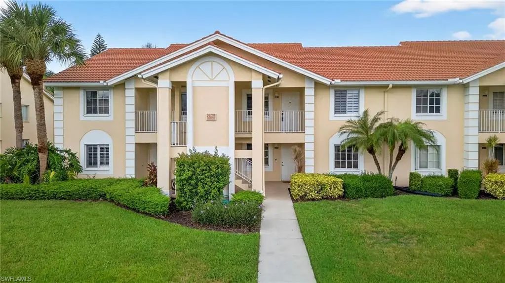 7761 Jewel Ln 202, Naples