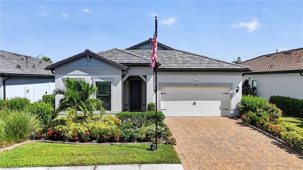 1955 Tripletail Ln, Naples