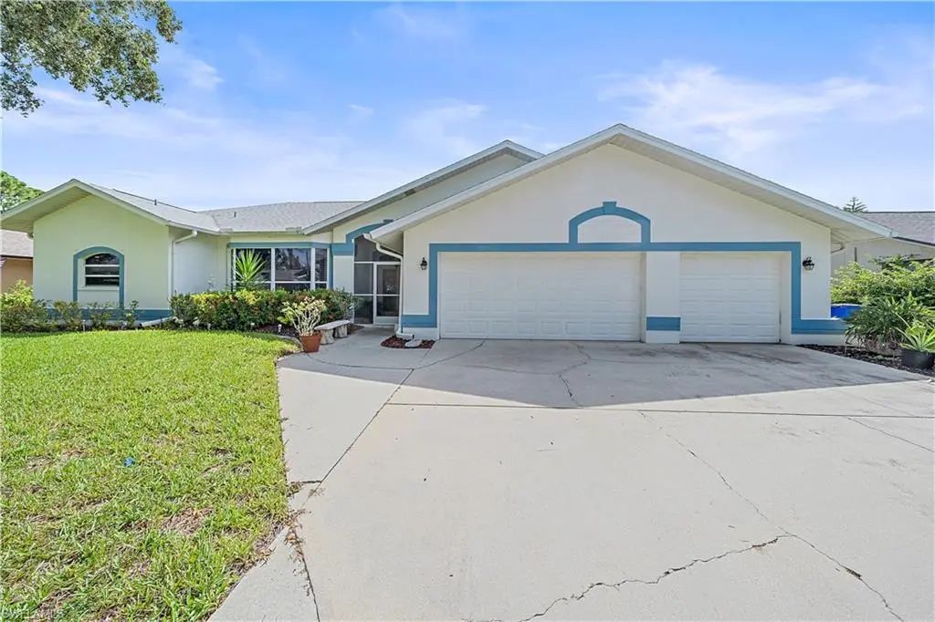 19291 Pine Glen Dr, Fort Myers