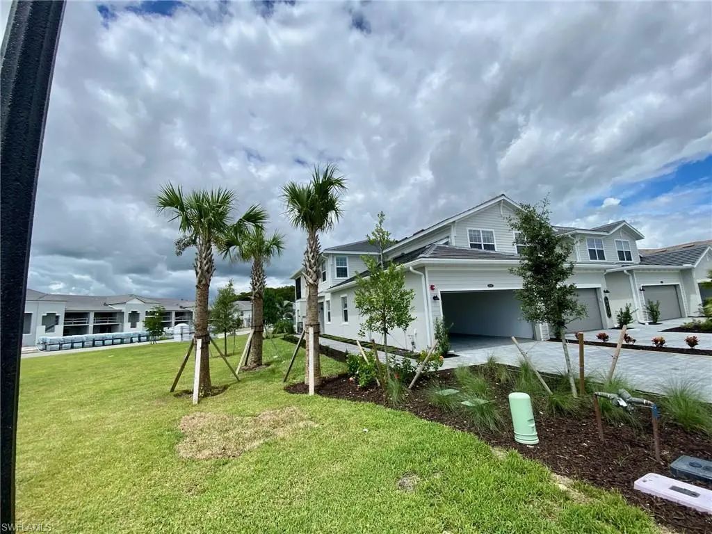 6015 Ellerston Way 911, Ave Maria