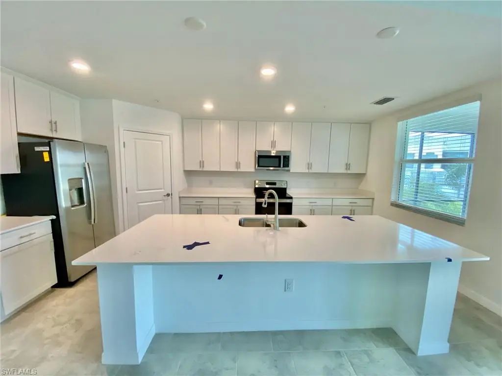 6015 Ellerston Way 911, Ave Maria