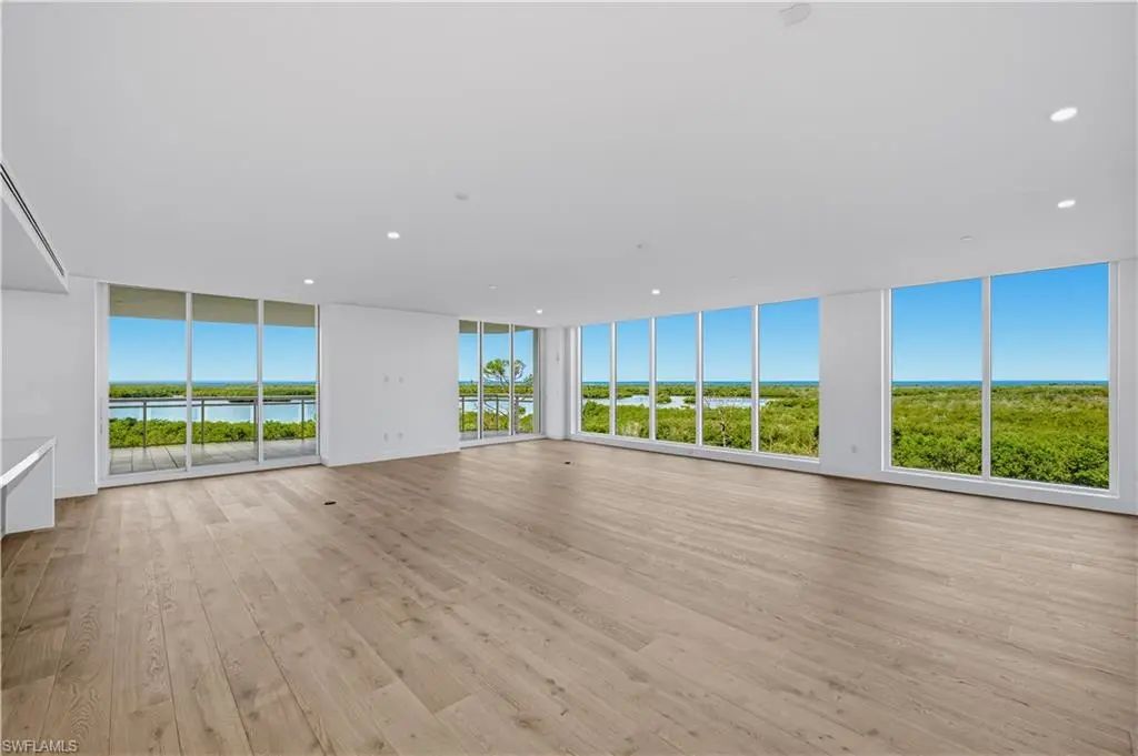 13955 Old Coast Rd 506, Naples