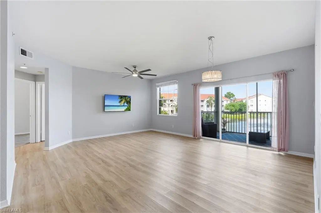 4670 Saint Croix Ln 627, Naples