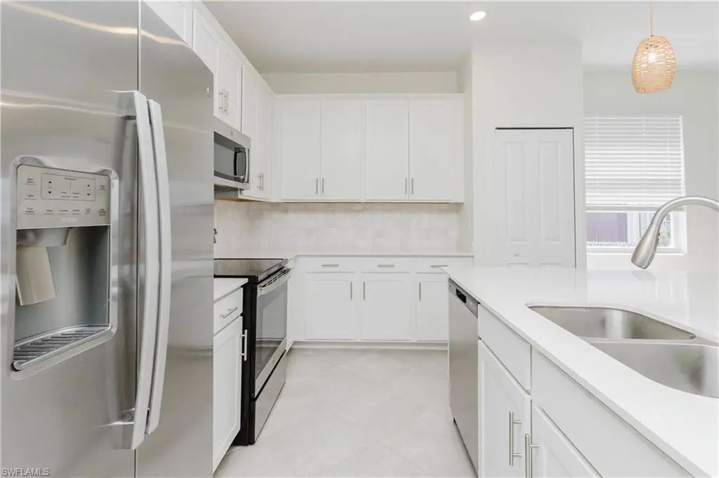 5629 Double Eagle Cir 4231, Ave Maria