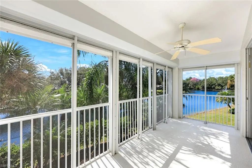 6210 Reserve Cir 504, Naples