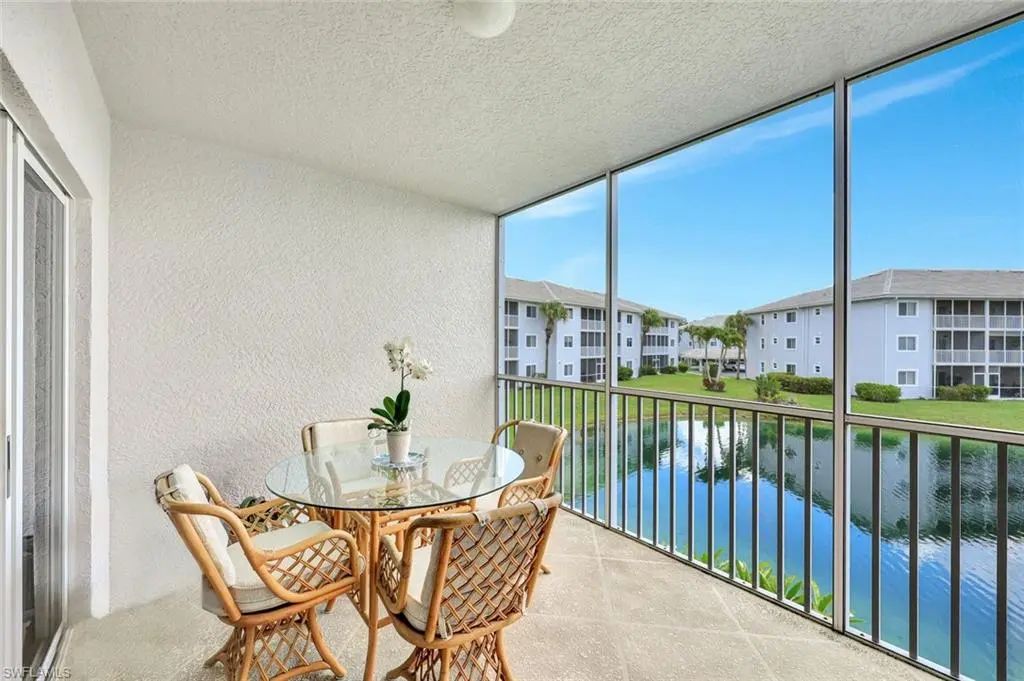 7842 Regal Heron Cir 204, Naples