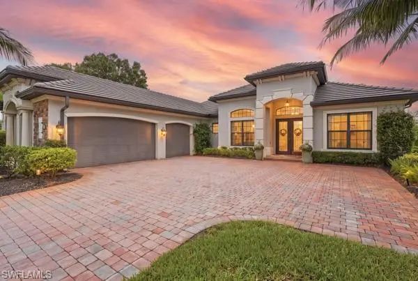 9939 Corso Bello Dr, Naples