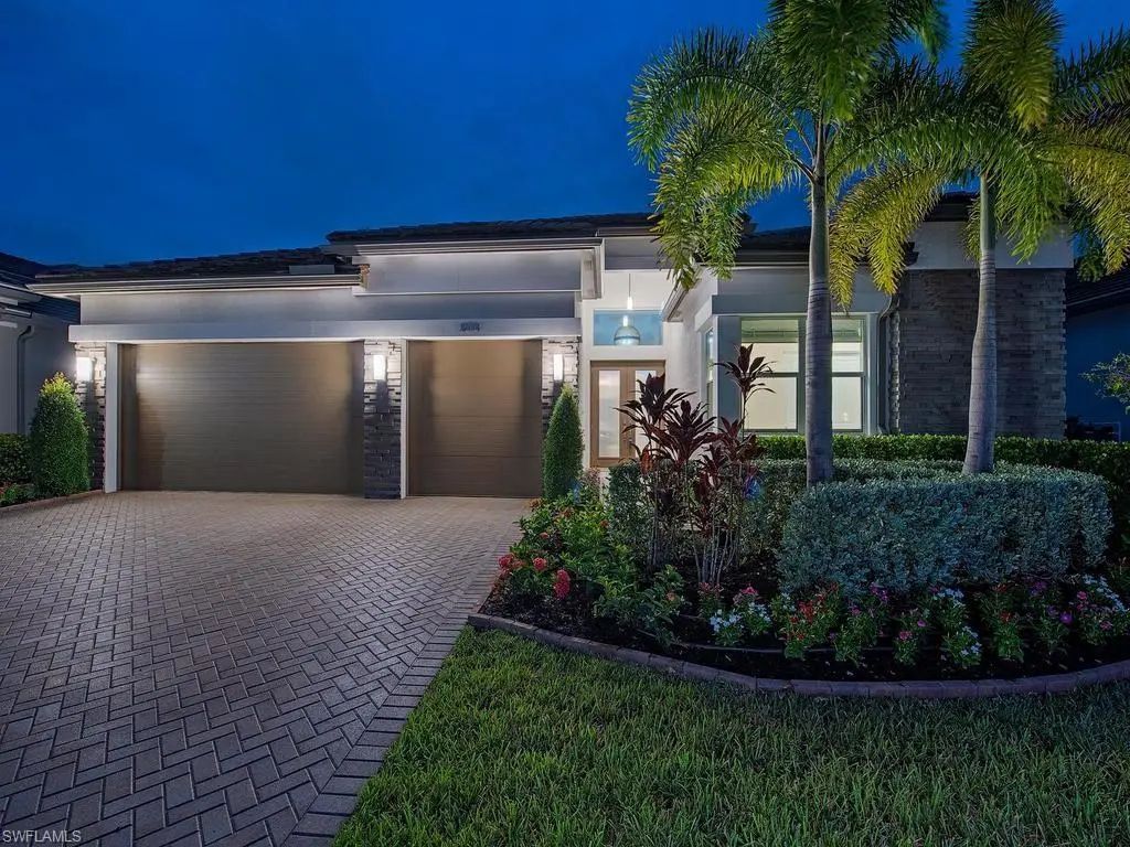 12058 Mimosa St, Naples