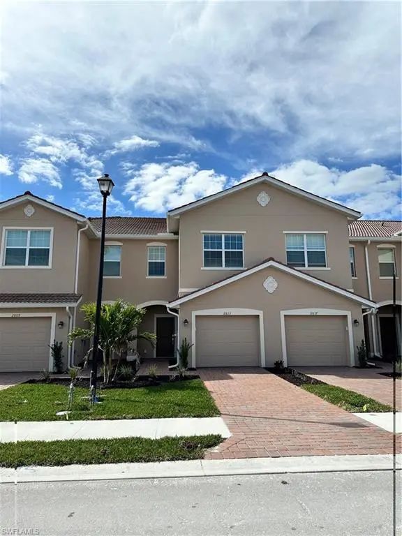 2813 Citrus St, Naples