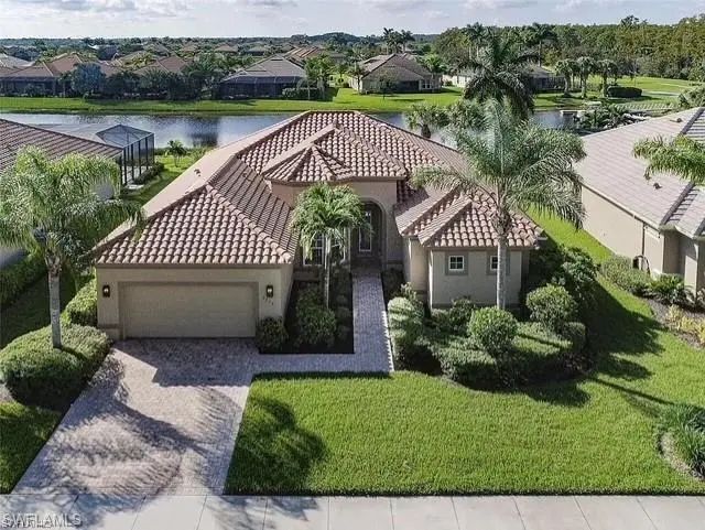 9392 Copper Rock Ct, Naples