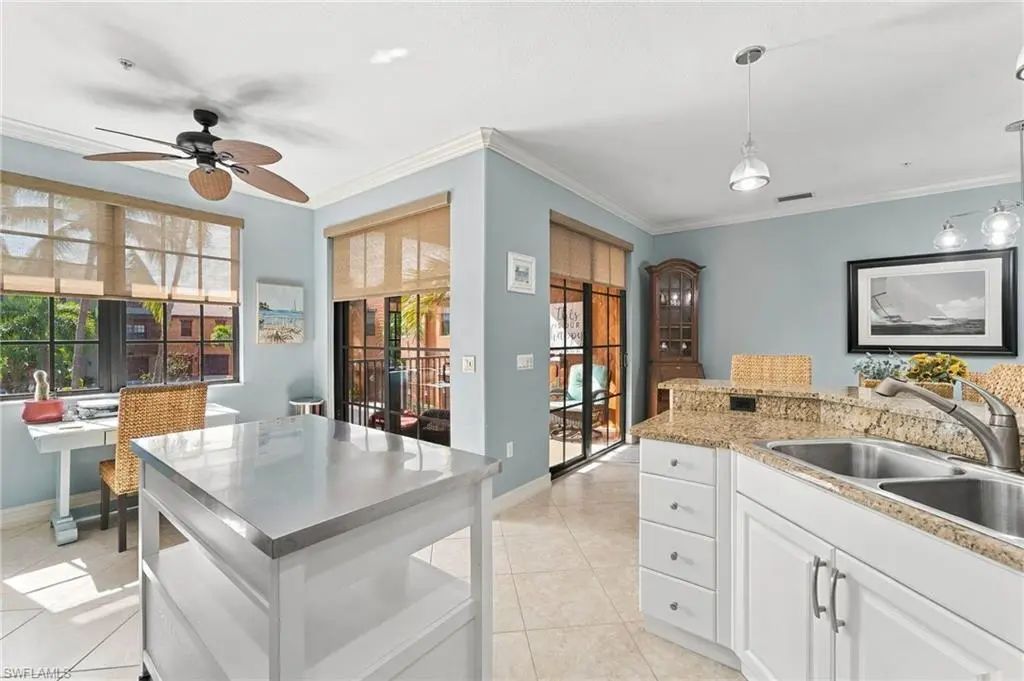 9098 Capistrano St S 7108, Naples