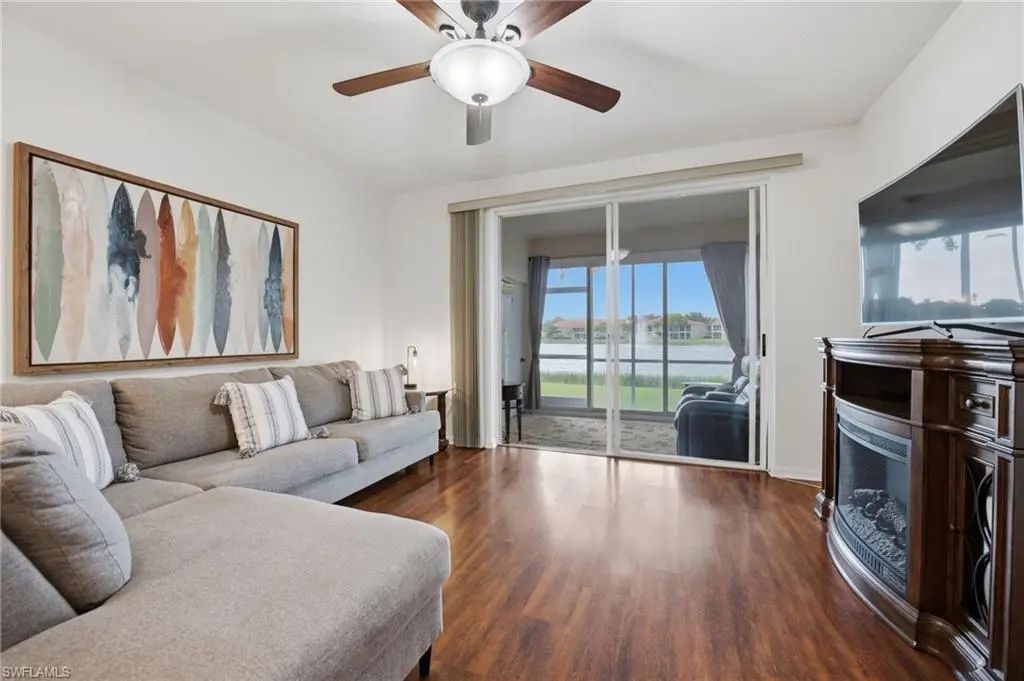 6310 Huntington Lakes Cir 104, Naples