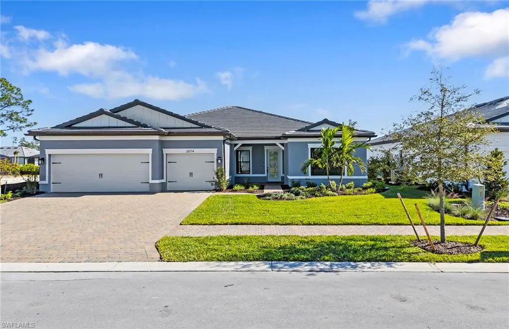 2074 Don Benito Way, Naples