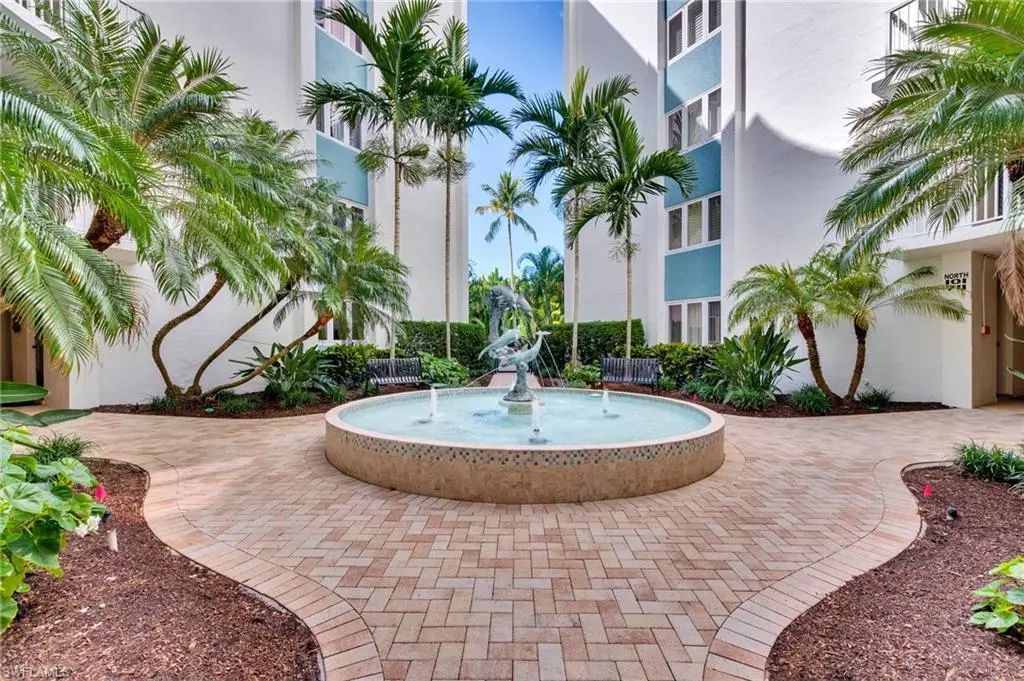 1300 Gulf Shore Blvd N 509, Naples