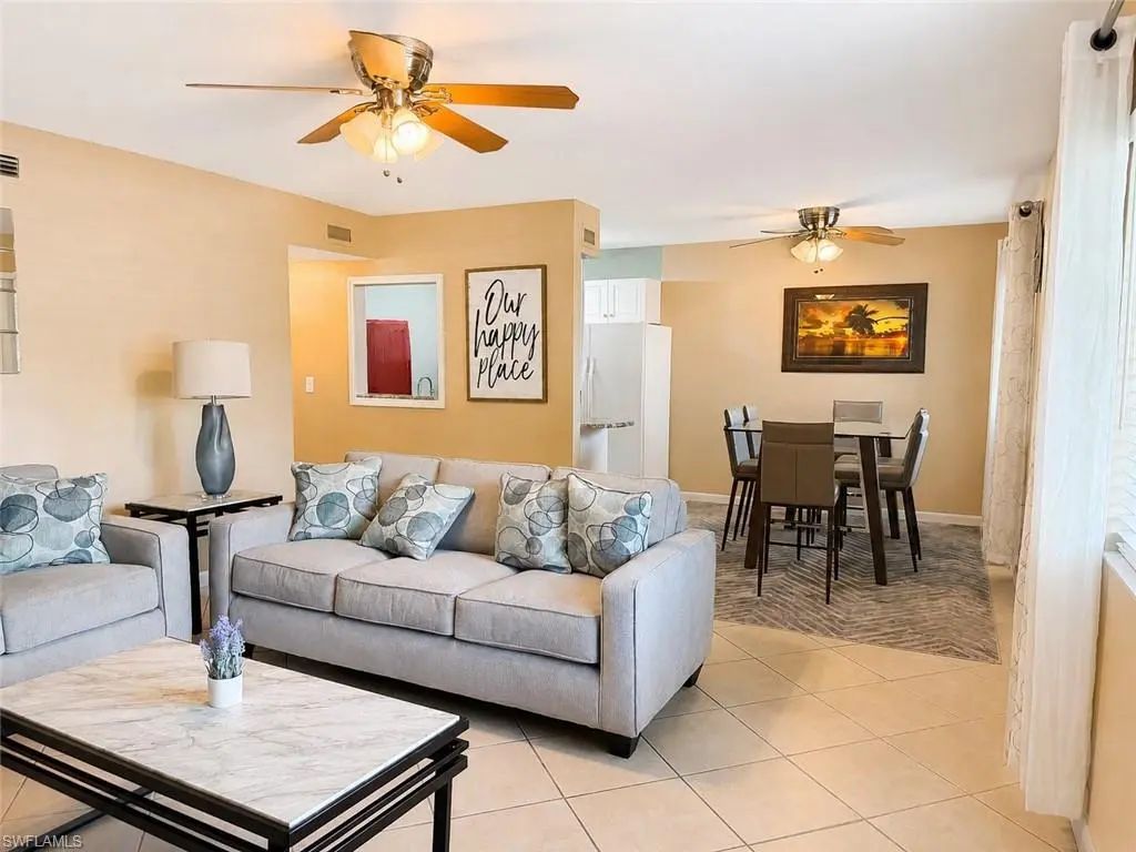 4629 Bayshore Dr J3, Naples