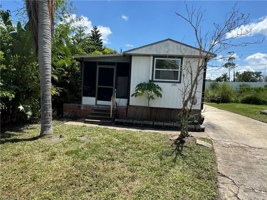 3596 Unique Cir, Fort Myers