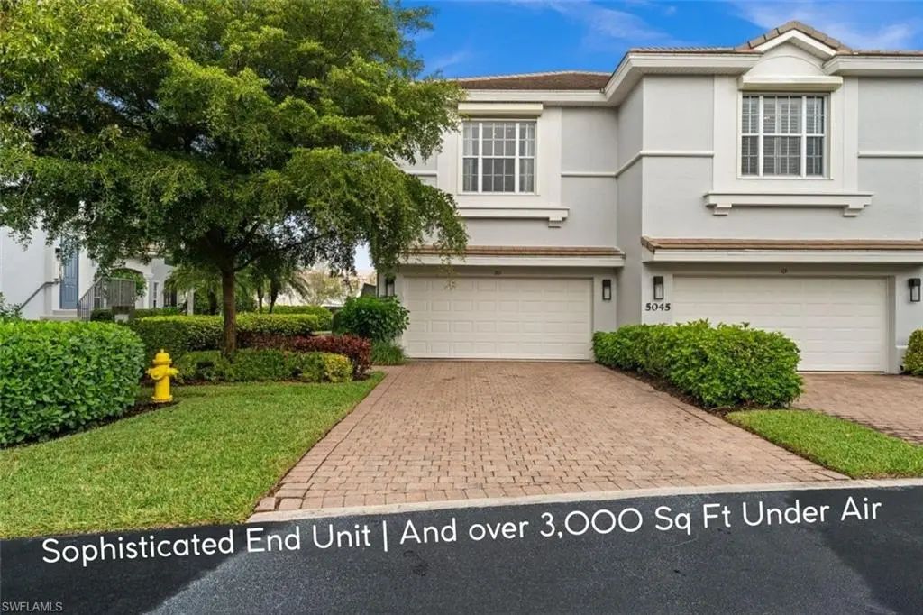 5045 Blauvelt Way 201, Naples