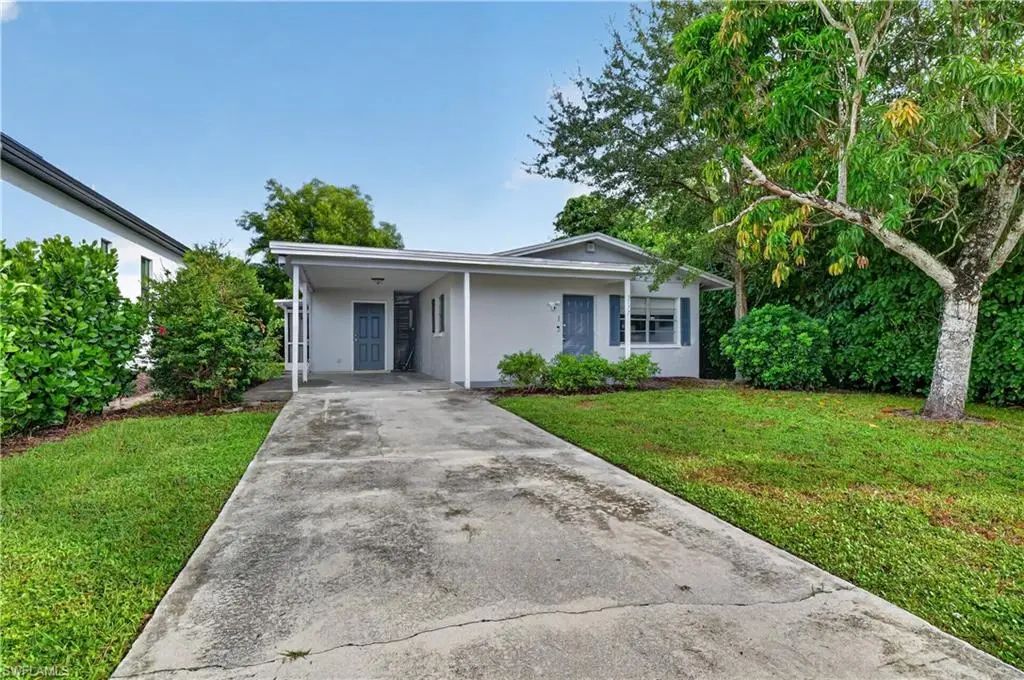 3177 Woodside Ave, Naples