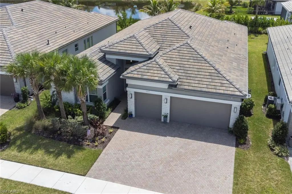 12177 Eucalyptus Way, Naples